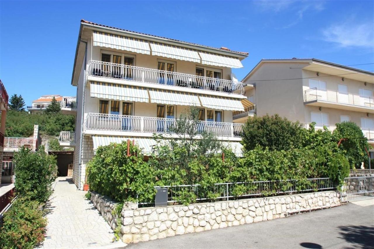 Four-Bedroom Apartment In Crikvenica II Екстер'єр фото