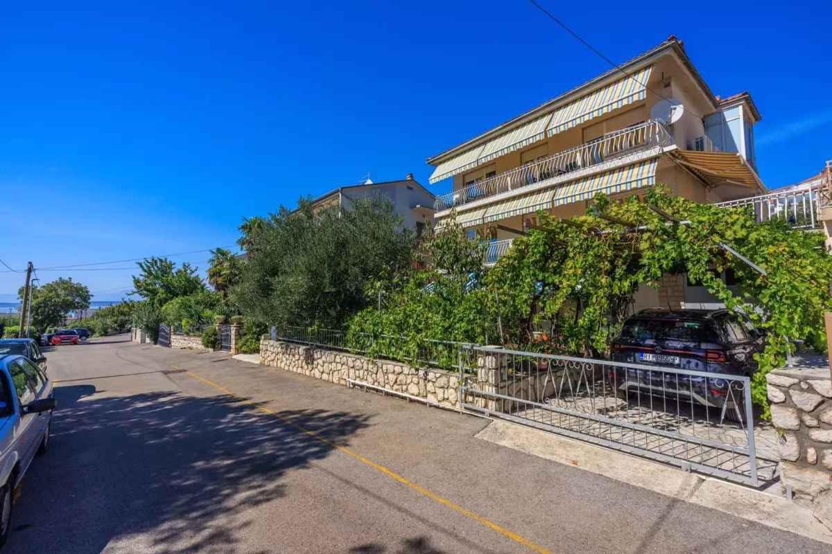 Four-Bedroom Apartment In Crikvenica II Екстер'єр фото