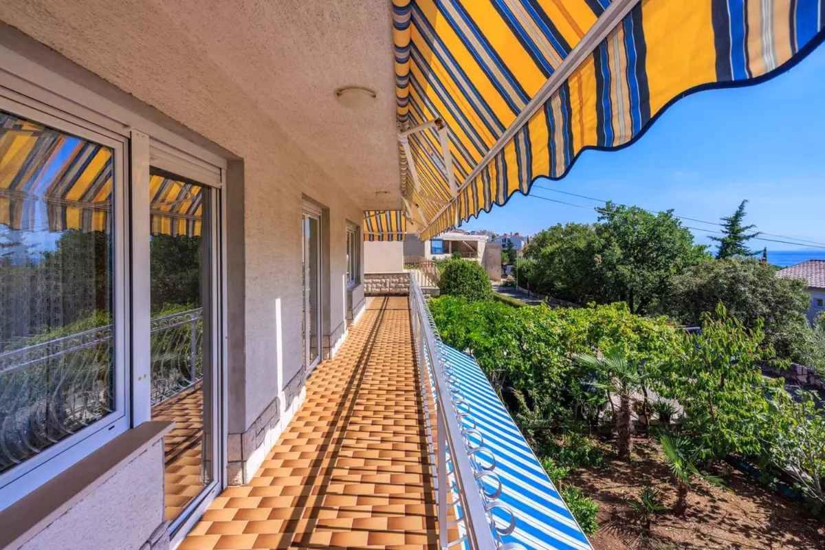 Four-Bedroom Apartment In Crikvenica II Екстер'єр фото