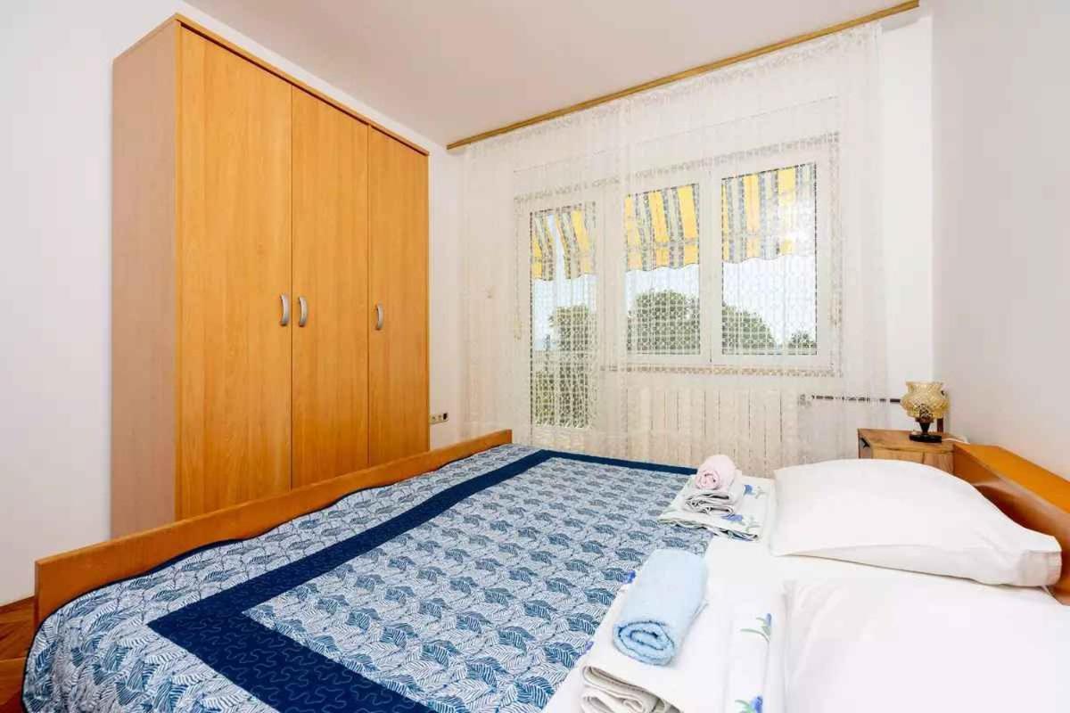 Four-Bedroom Apartment In Crikvenica II Екстер'єр фото